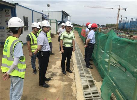 廖立波到中房香蘭園項目調(diào)研指導